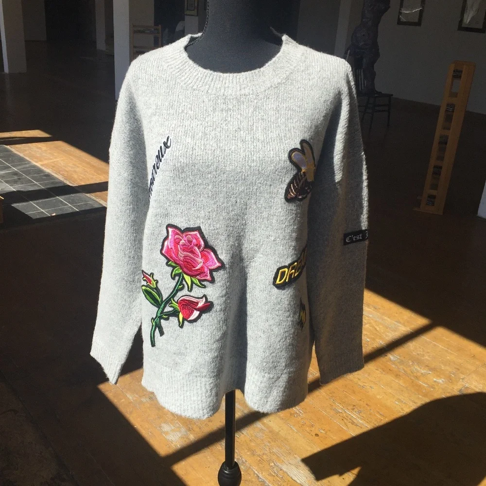 Grey decorative patchwork oversized sweater - Picture 4 of 6